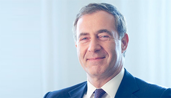 KPMG UK Chairman Simon Collins seeking to take on global role