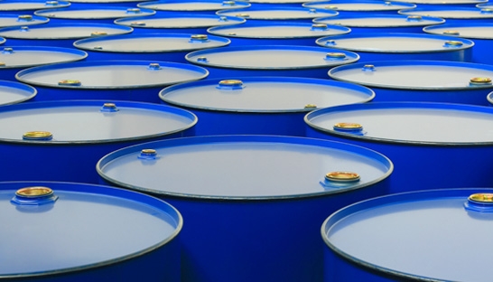 Global oil price predicted to hover around $50 a barrel in 2017