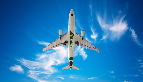 Alitalia enters bankruptcy as staff strike against job losses