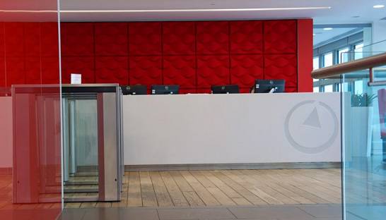 Bain & Company promotes six to partner in London