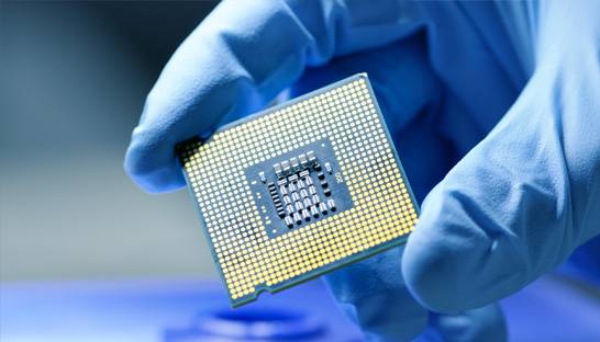Global chip shortage costs automotive sector €90 billion
